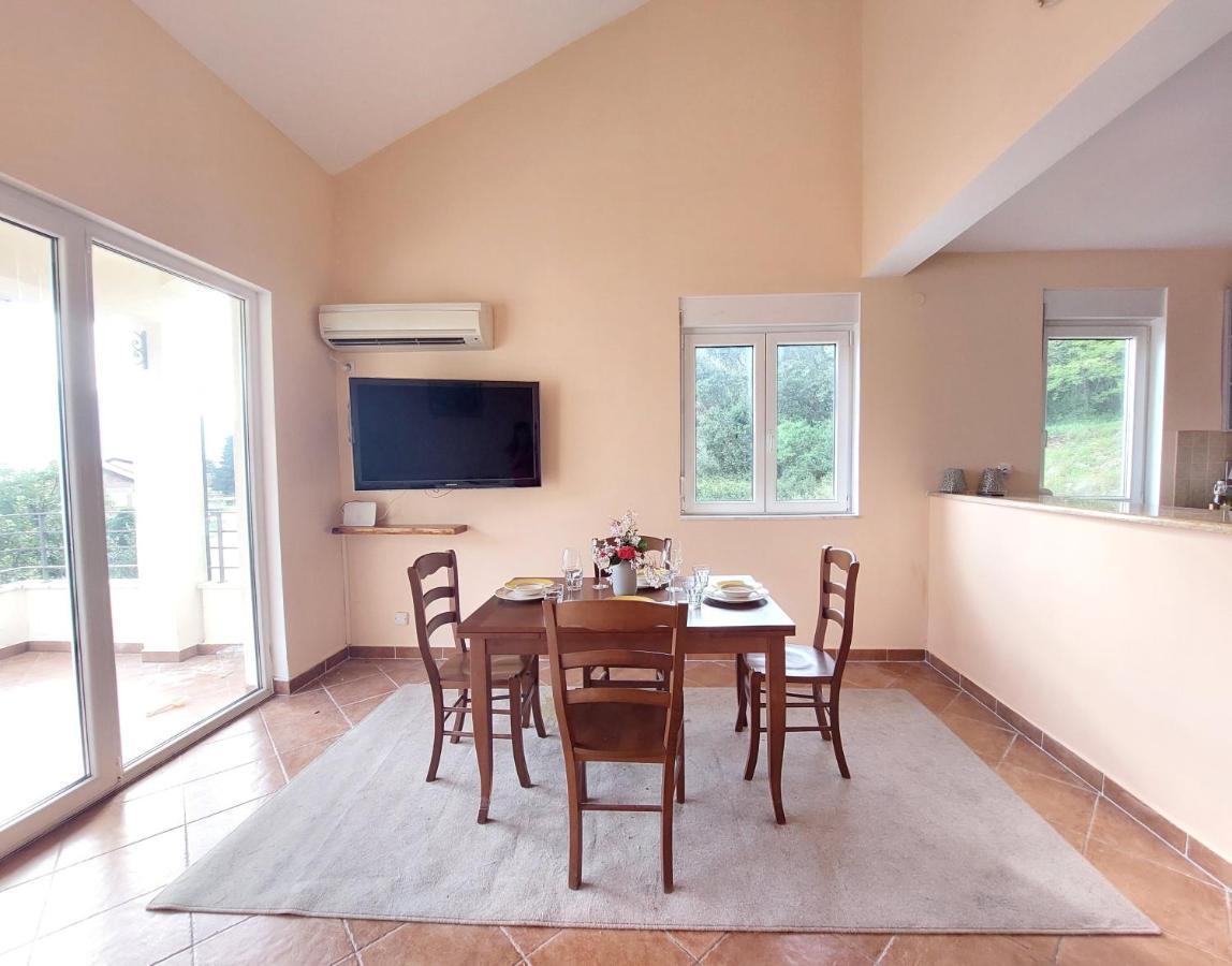 Secret Mirage Apartment โกตอร์ ภายนอก รูปภาพ