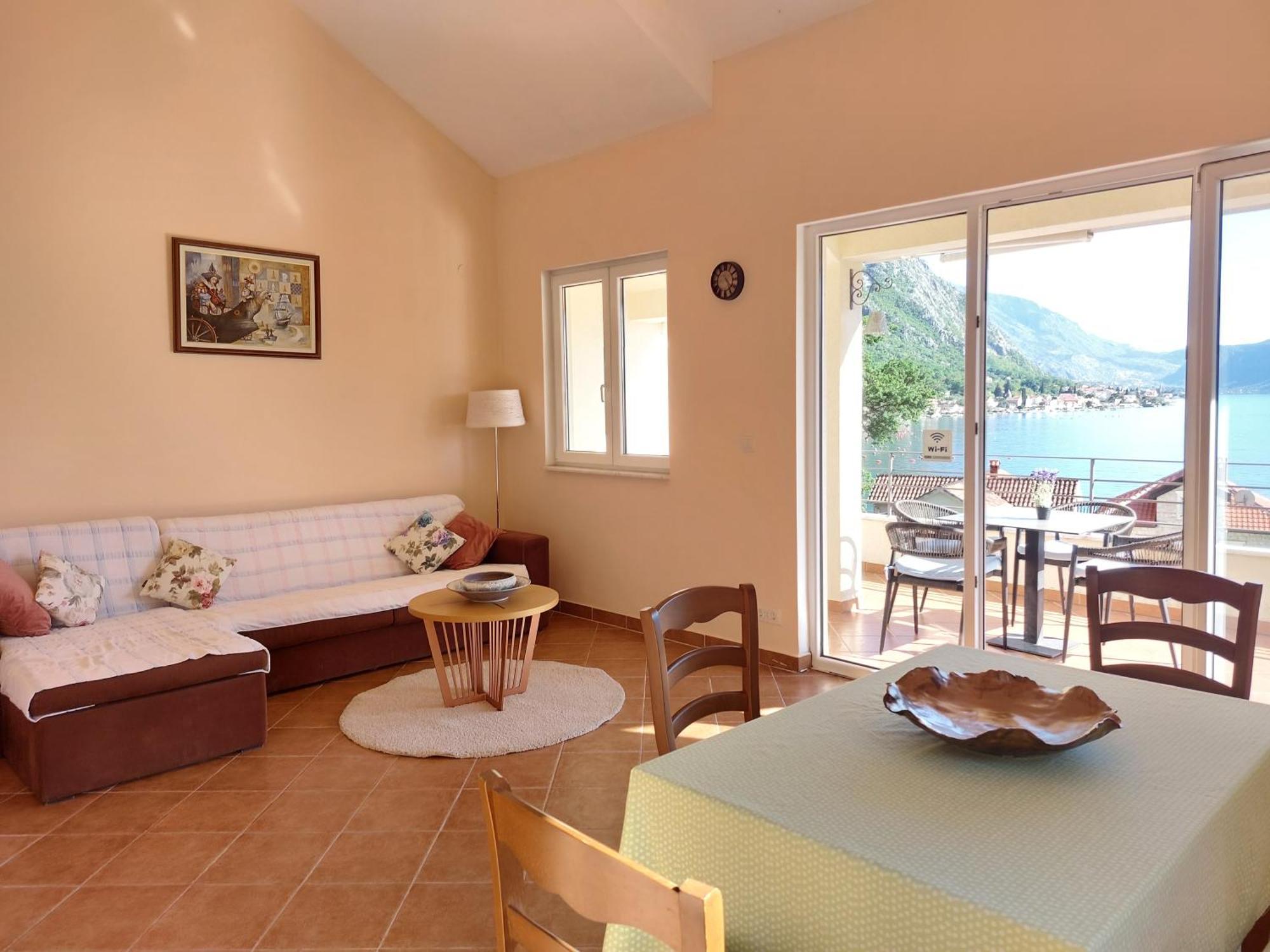 Secret Mirage Apartment โกตอร์ ภายนอก รูปภาพ